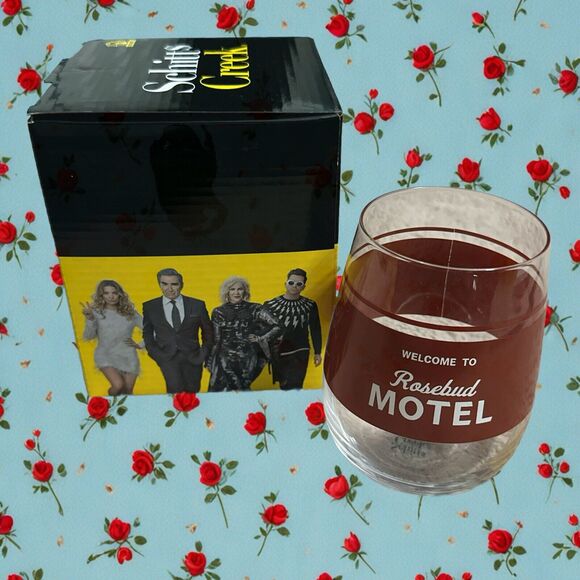 NEW Schitt's Creek Bundle: Two Games, A Quote Book, & 16 Oz Stemless Wine Glass - Picture 2 of 10